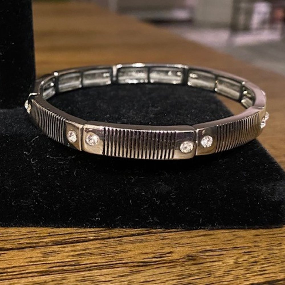 Lia Sophia "FORMAT" Stretch Bracelet